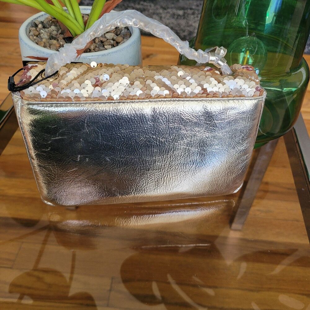 Nicole Miller Gold Quilted Sequin Mini Bag with Chain Strap Purse Crossbody NWT - Picture 4 of 10